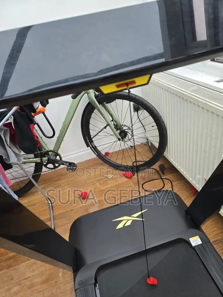 በfr30z Floatride ትሬድሚል የቤትዎን Gym Running Machine