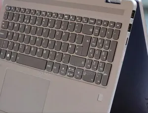 New Laptop Lenovo Yoga 7i 16GB Intel Core I7 SSD 512GB