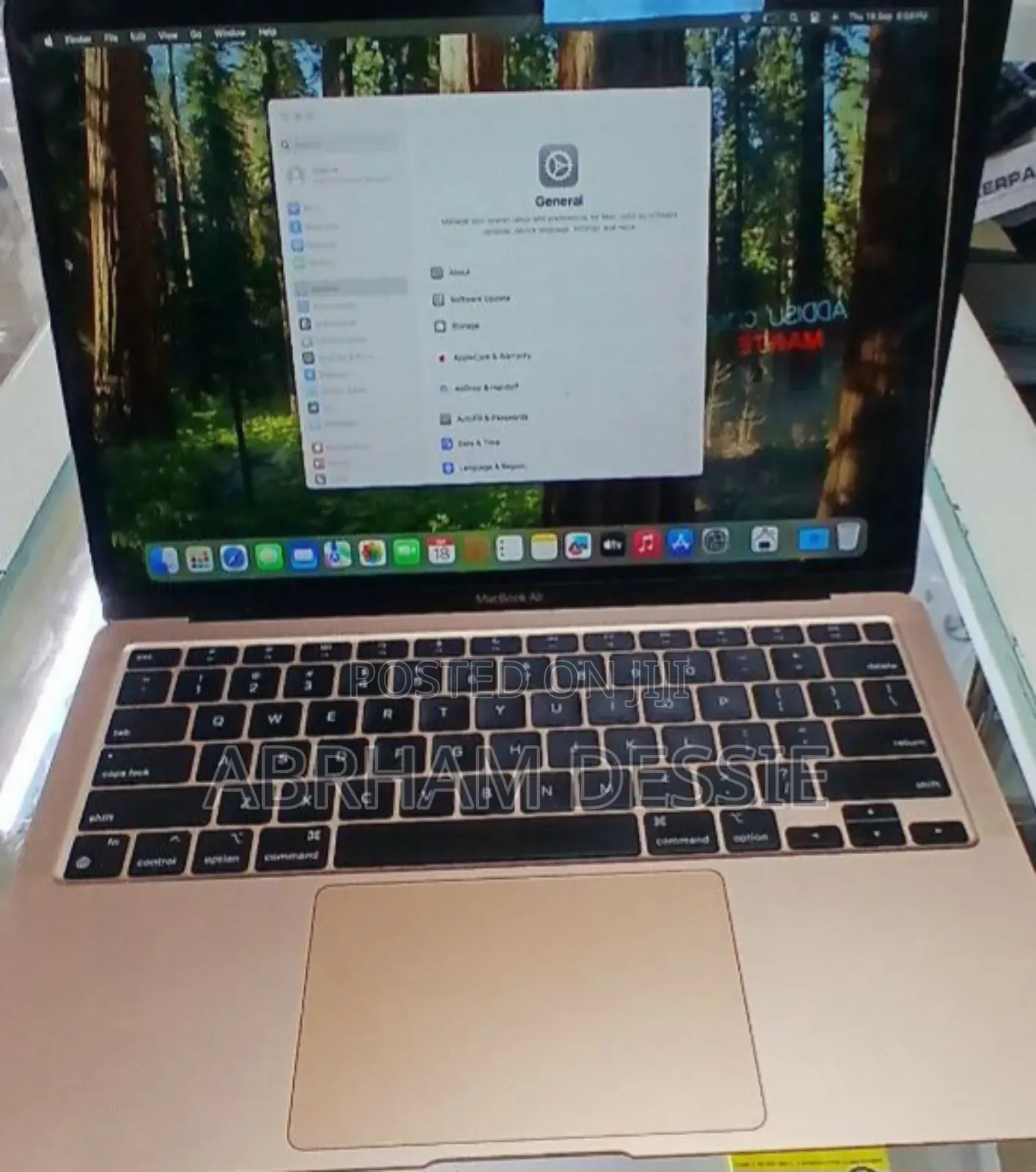 New Laptop Apple MacBook Air 2020 M1 8GB Apple M1 SSD 256GB