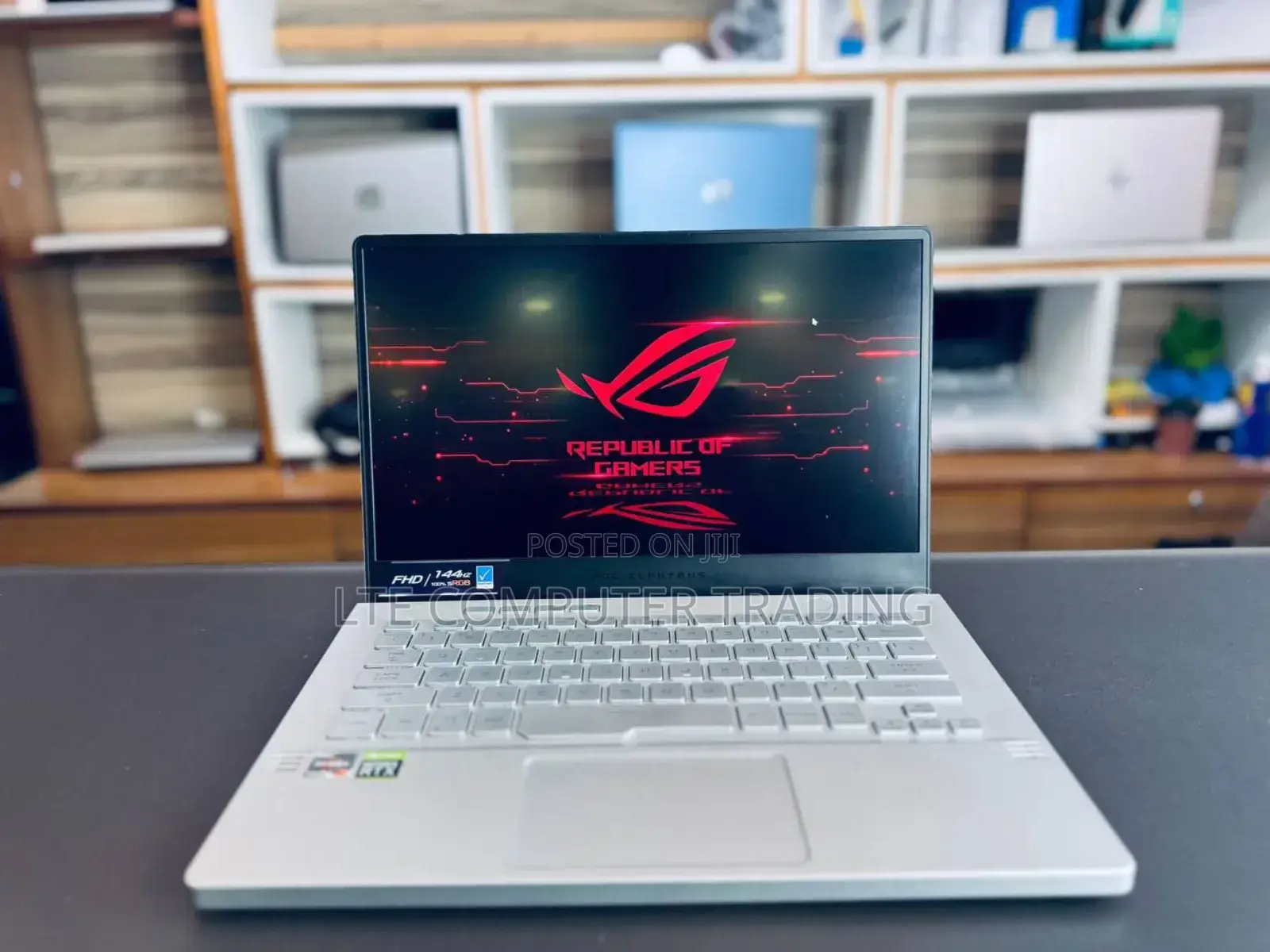 New Laptop Asus ROG Zephyrus G14 16GB AMD Ryzen 7 SSD 1T
