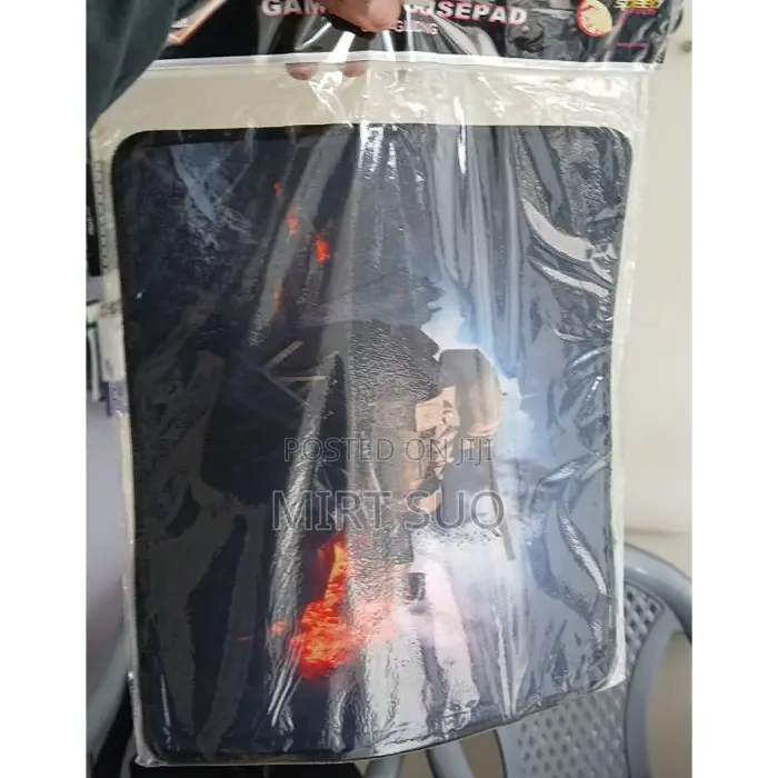 Mouse Pad – Waterproof, Glow Fiber Non-Slip Base