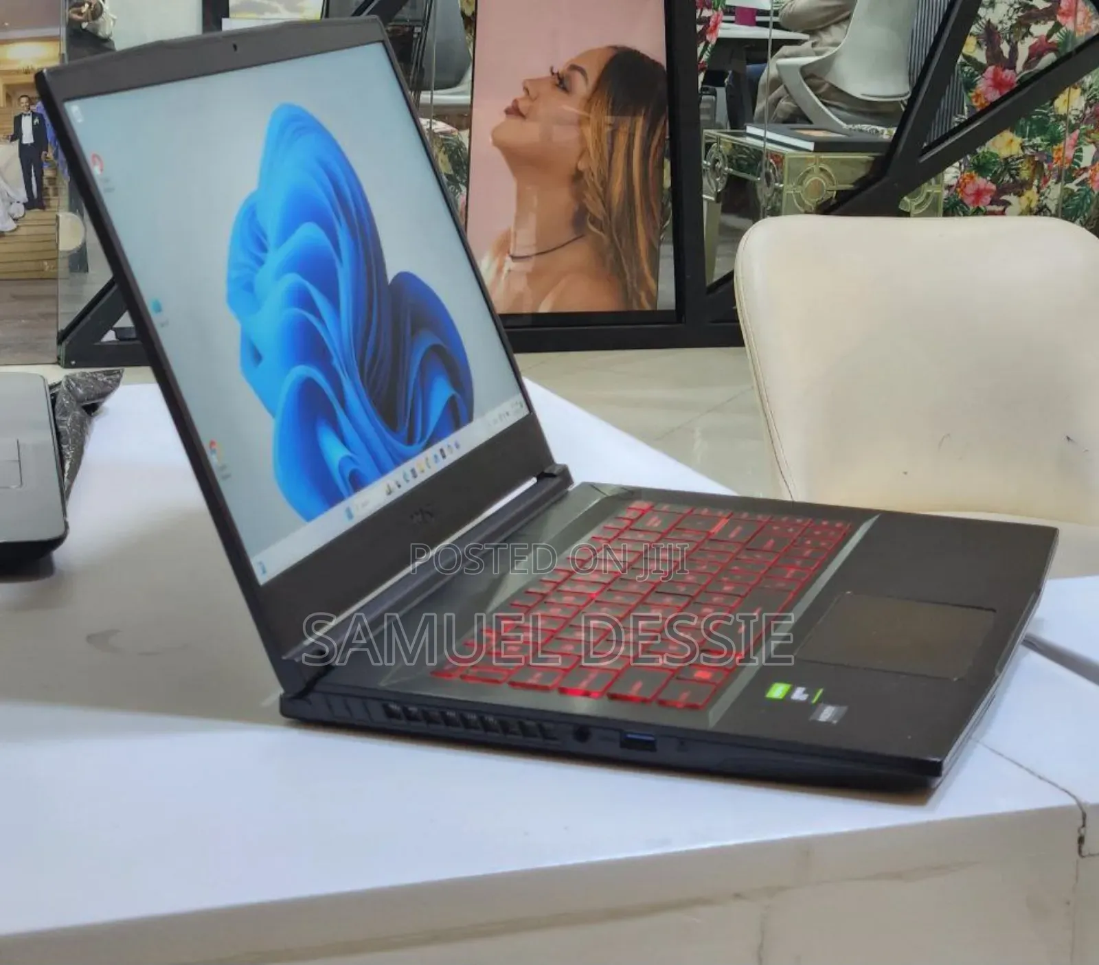 New Laptop MSI GF63 12GB Intel Core I5 SSD 512GB