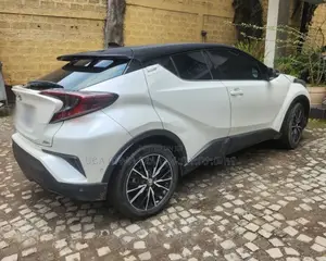 Toyota C-HR 2017 White