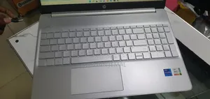 New Laptop HP 8GB Intel Core I7 SSD 512GB