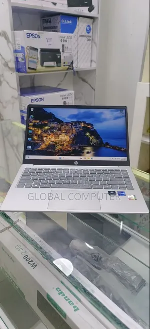 New Laptop HP Stream Notebook 16GB Intel Core I5 SSD 512GB