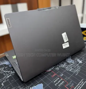 Photo - New Laptop Lenovo Yoga 9i 32GB Intel Core I9 SSD 1T