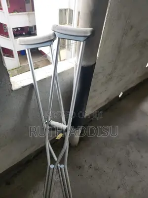 Axillary Crutches宛然medical Crutches网不new Axillary Crutches䐭是crutches