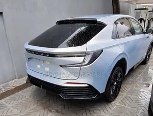 New Honda e:NS1 68.8 kWh FWD 2024 Silver