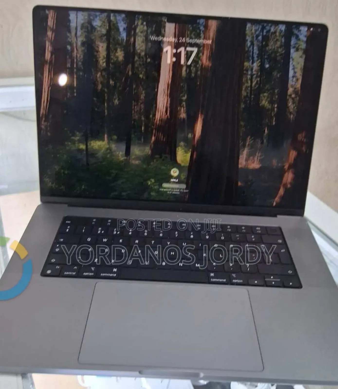 New Laptop Apple MacBook Pro M1 32GB Apple M1 Pro SSD 1T