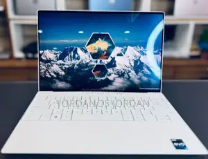 New Laptop Dell XPS 13 16GB Intel Core I7 SSD 512GB