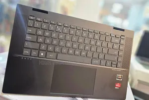 New Laptop HP Envy X360 8GB AMD Ryzen 5 SSD 256GB