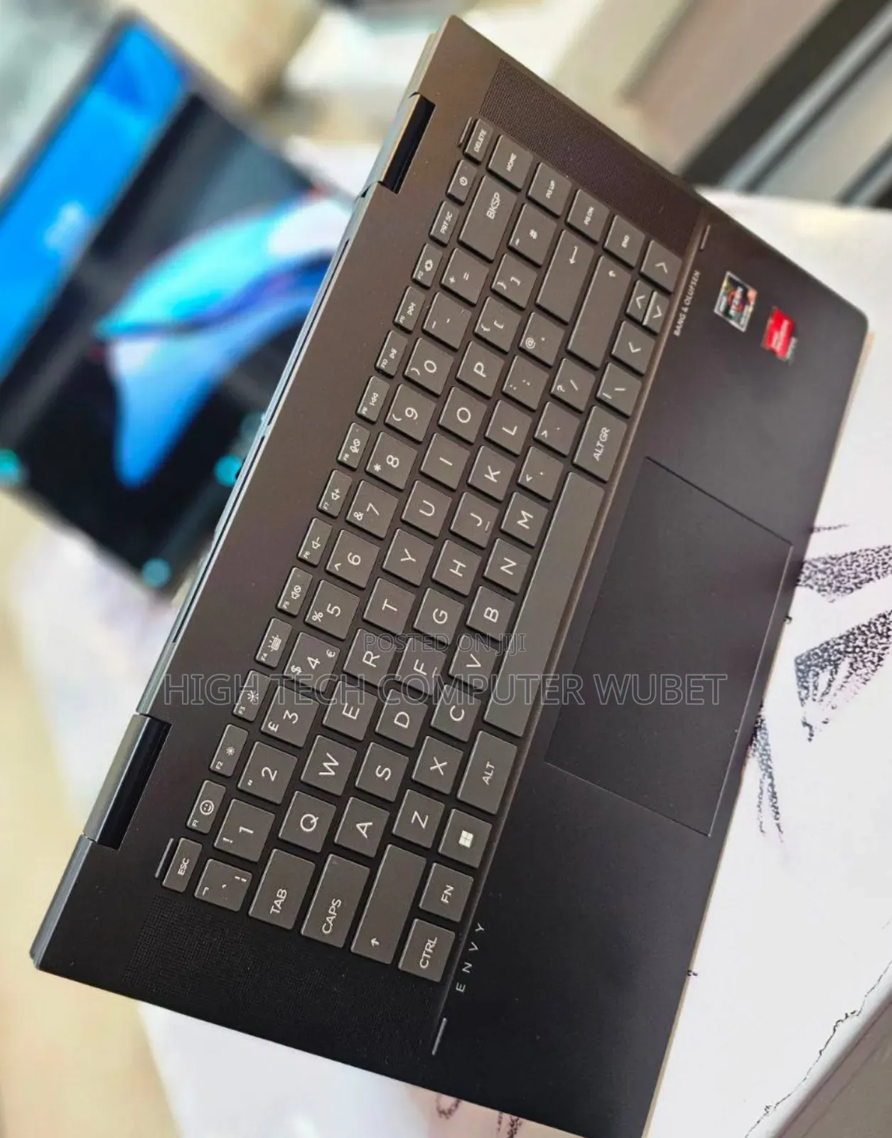 New Laptop HP Envy X360 8GB AMD Ryzen 5 SSD 256GB