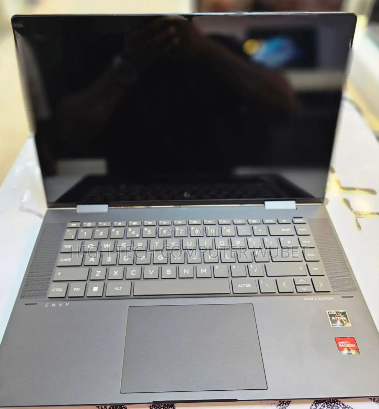 New Laptop HP Envy X360 8GB AMD Ryzen 5 SSD 256GB