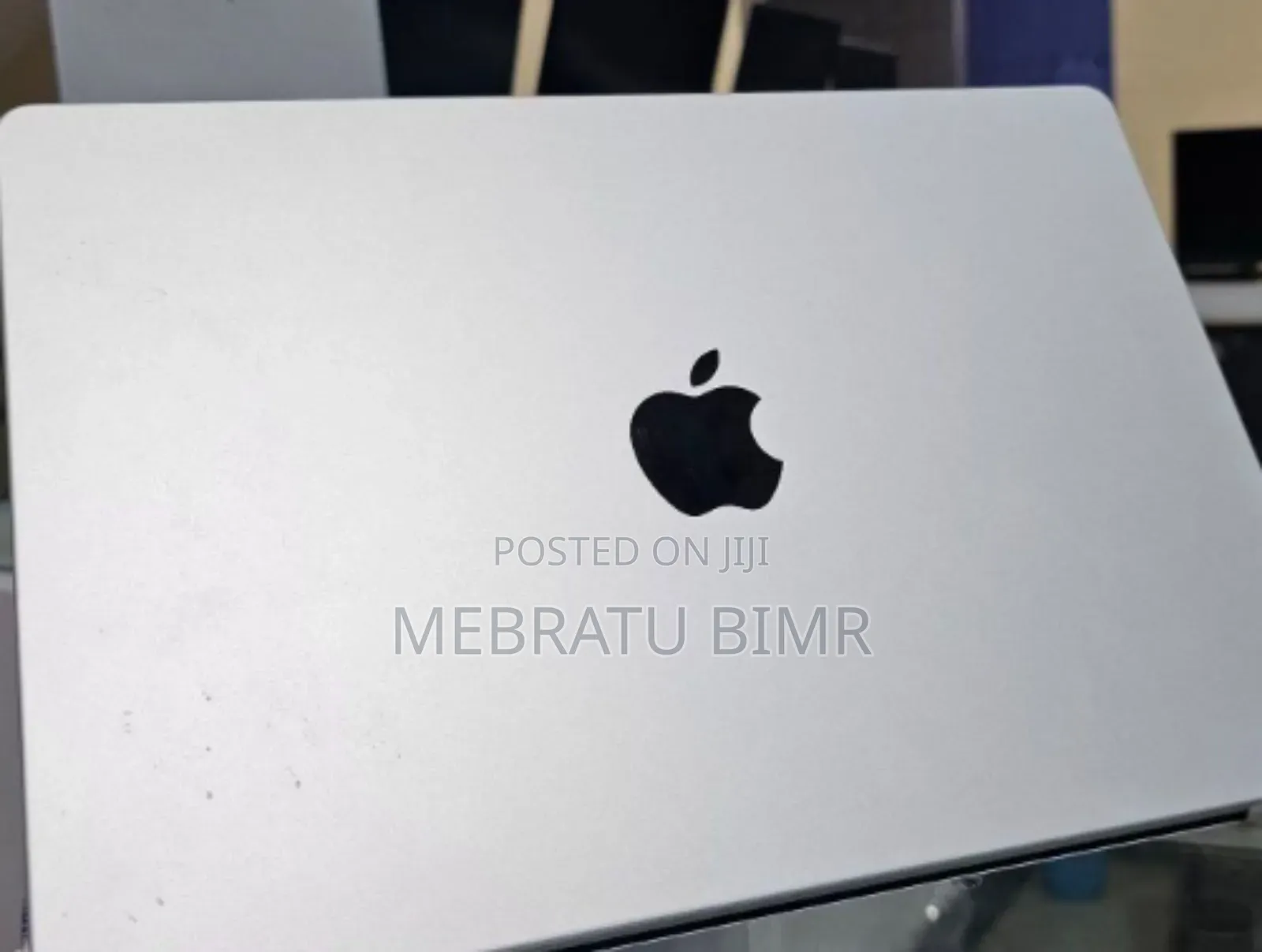 New Laptop Apple MacBook Pro 2023 M3 14-Inch 8GB Apple M3 Pro SSD 512GB