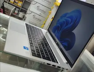 New Laptop HP EliteBook 850 G8 16GB Intel Core I5 SSD 512GB