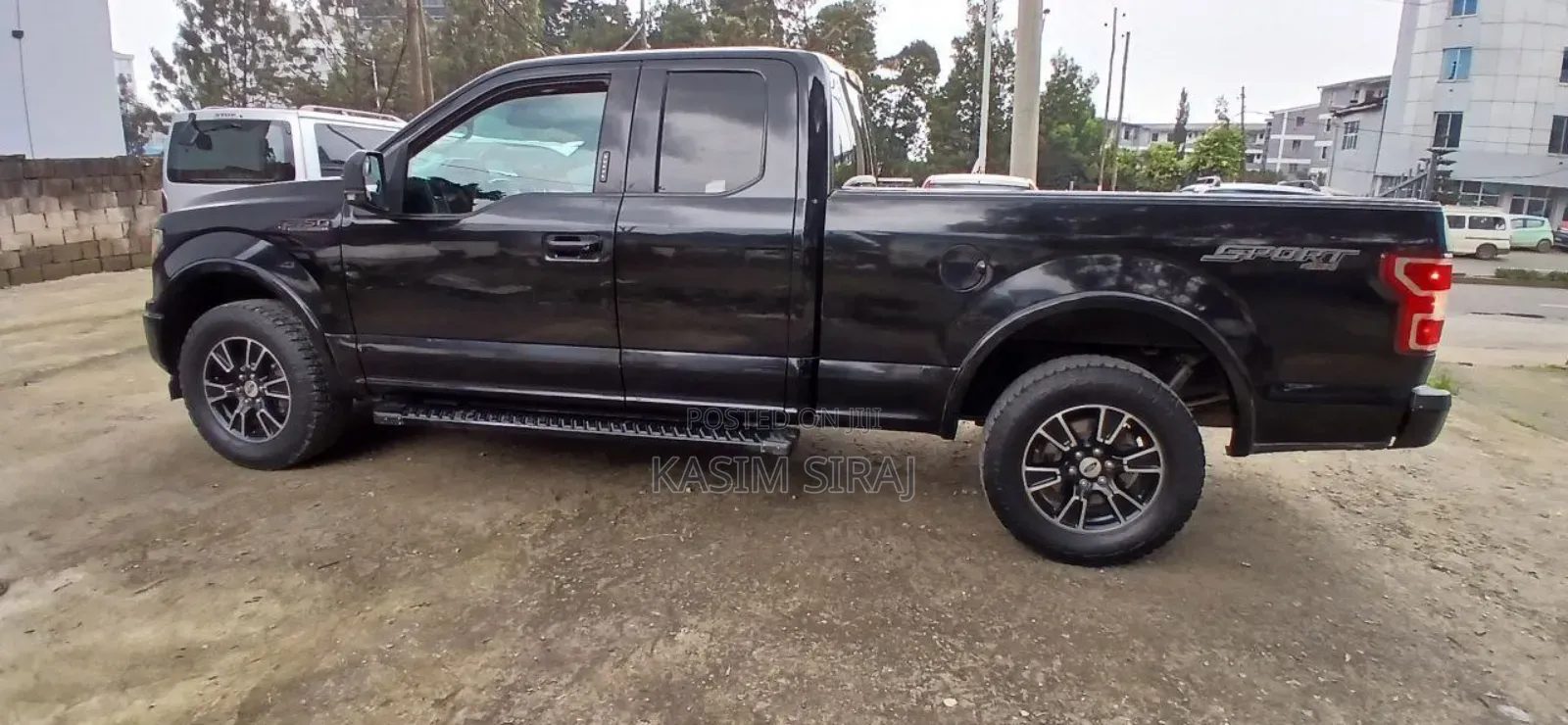 Ford F-150 Lariat 4x2 SuperCab Styleside 6.5 ft. box 145 in. WB 2020