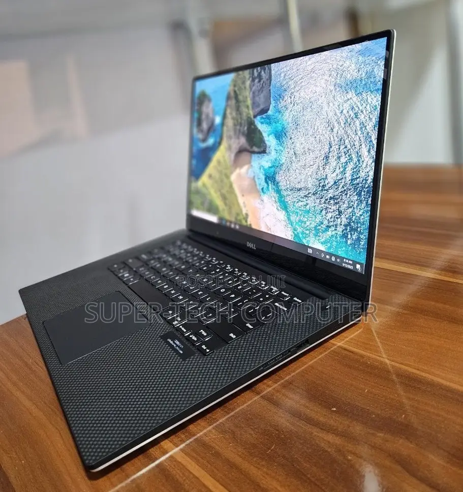 New Laptop Dell XPS 15 16GB Intel Core I7 SSD 512GB