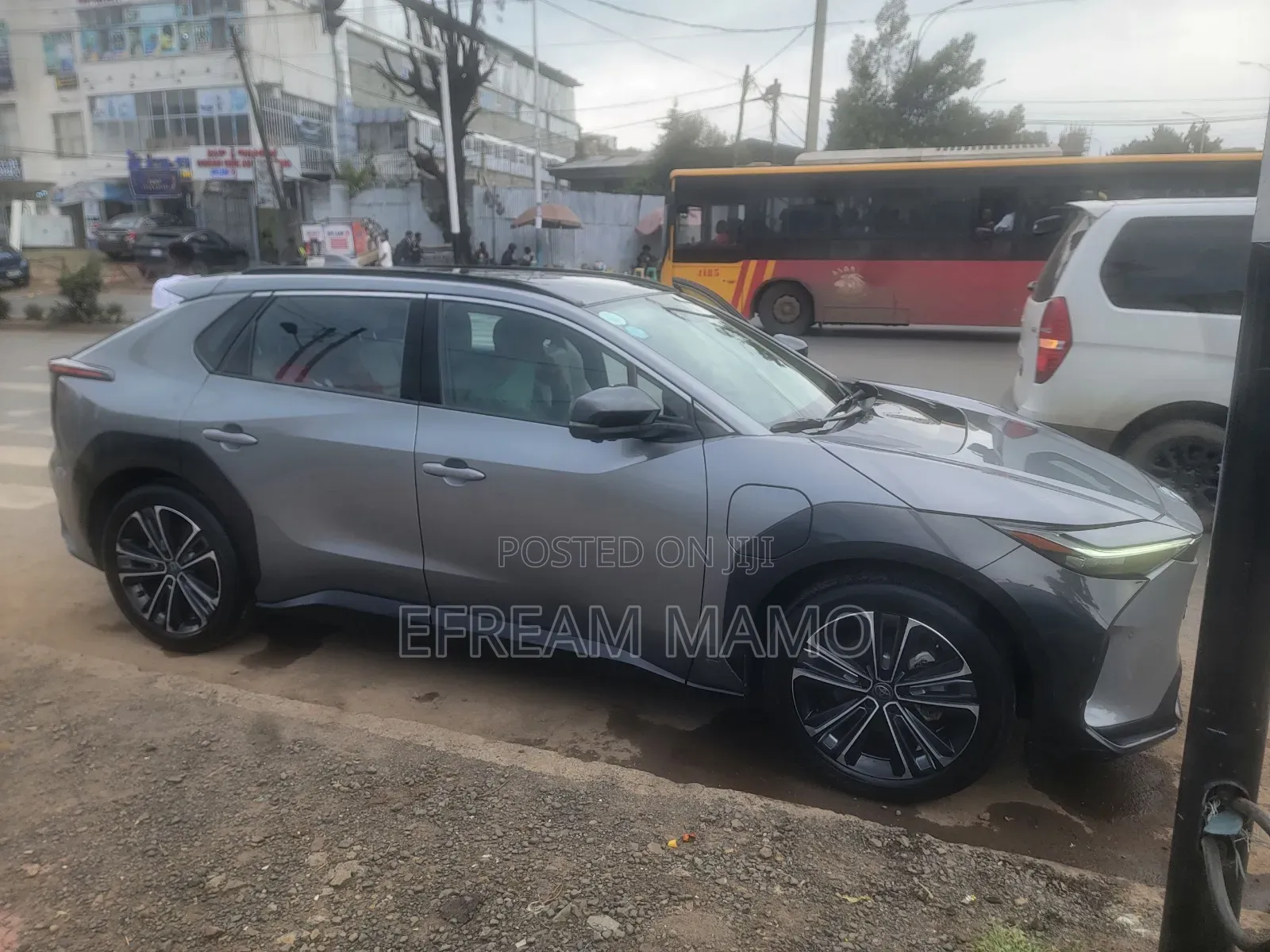 Toyota bZ4X 2023 Gray