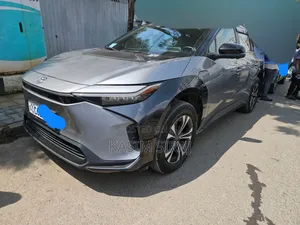 Toyota bZ4X 2024 Gray