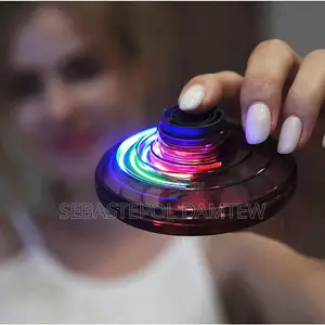 Photo - Flying Spinner – With Led Lights – Fun for All Ages!