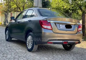 Suzuki Dzire 2022 Gray