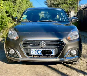 Photo - Suzuki Dzire 2022 Gray