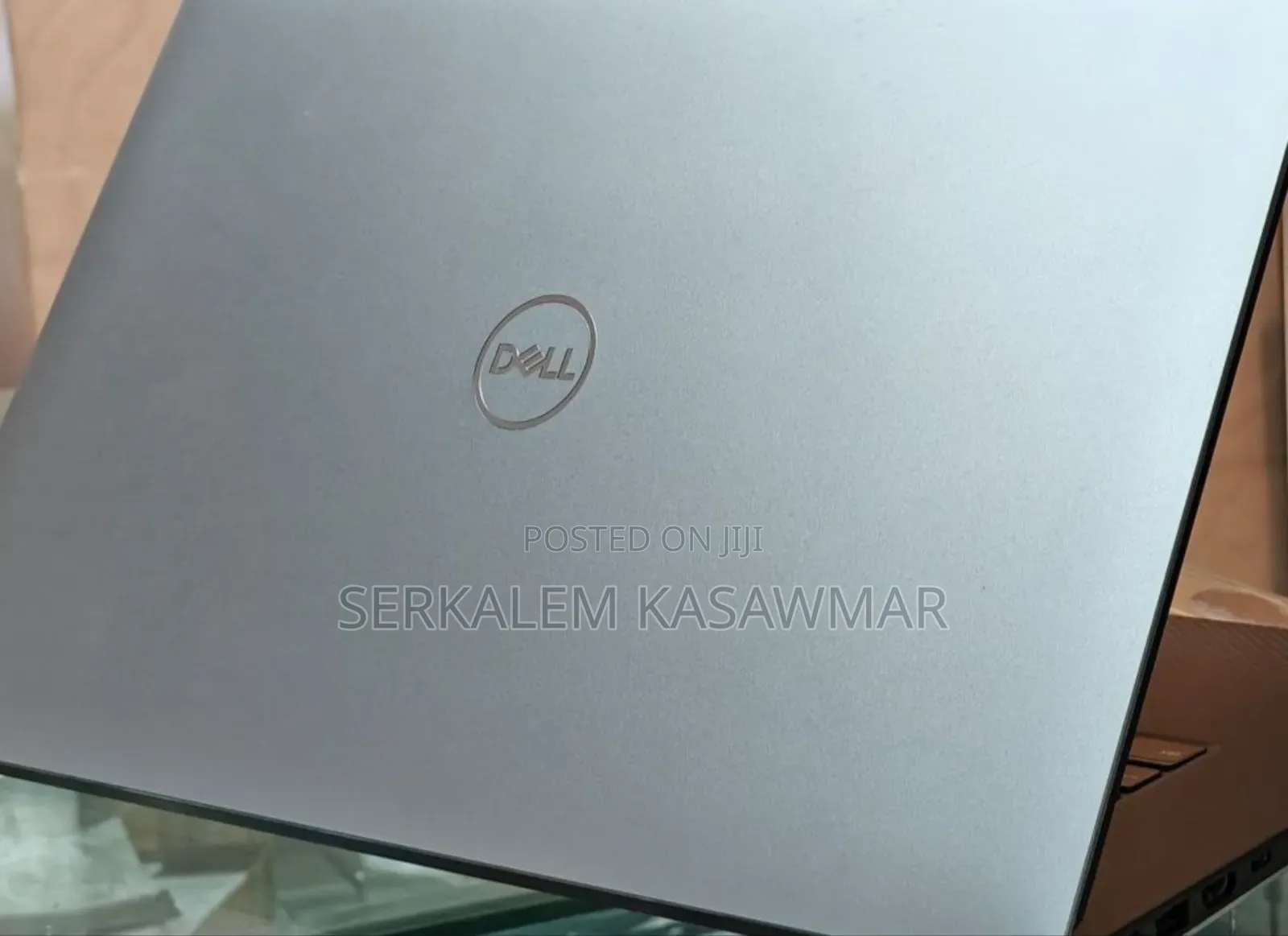 New Laptop Dell Precision 5540 16GB Intel Core I7 SSD 512GB