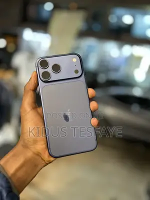 New Apple iPhone 17 Pro Max 256 GB Blue