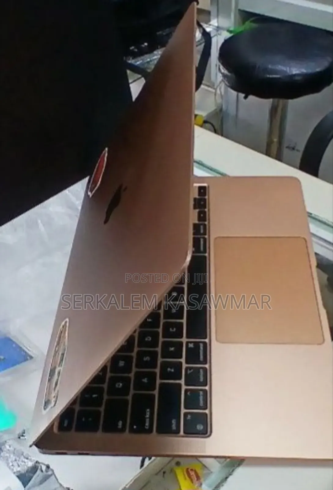 New Laptop Apple MacBook Air 2020 M1 8GB Apple M1 SSD 256GB