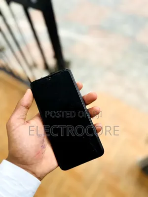 Photo - Samsung Galaxy A10s 32 GB Black