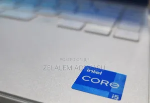 New Laptop HP Envy 13 16GB Intel Core I5 SSD 512GB