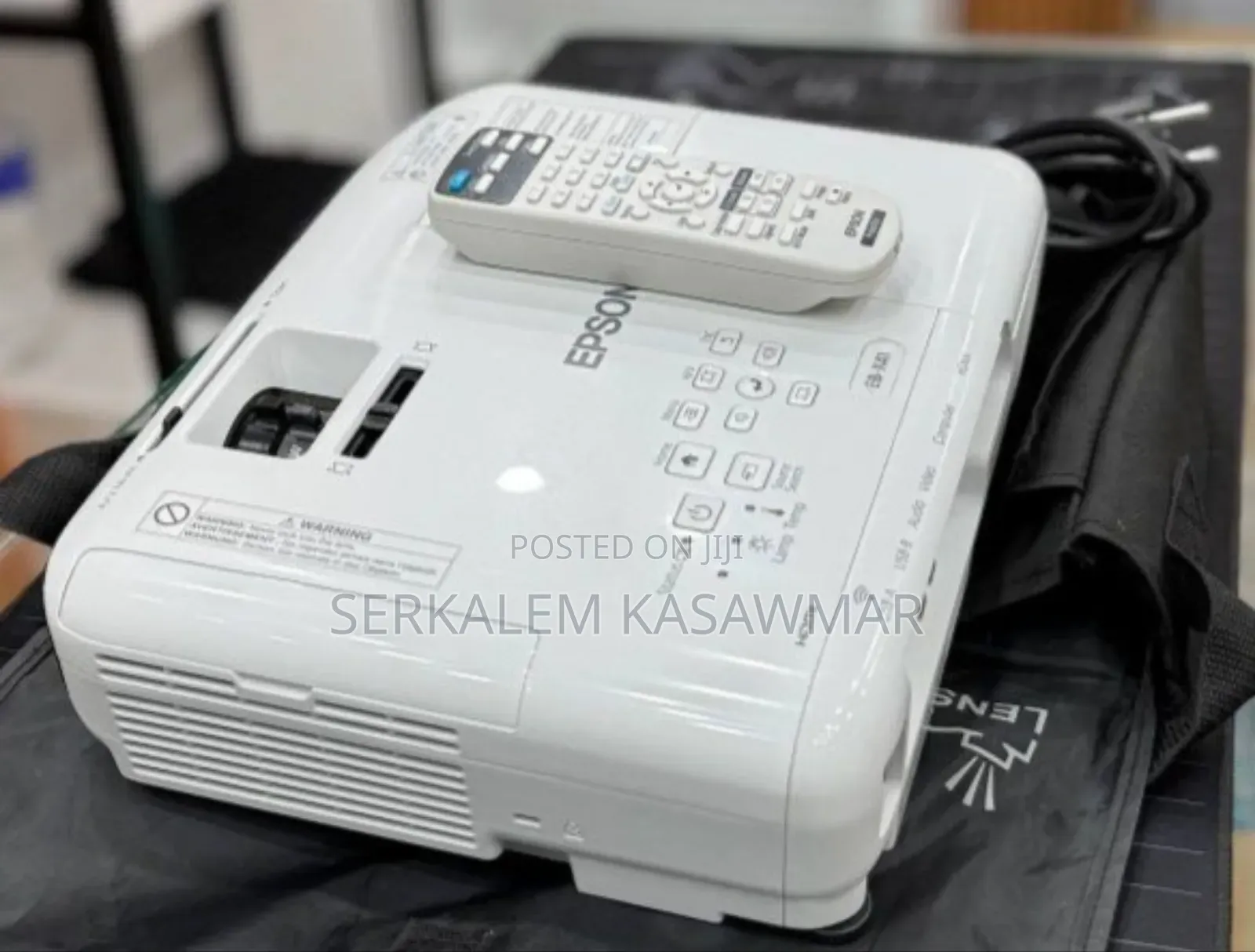 1Epson Projector Model Name: Eb-X41 Hardware Inte