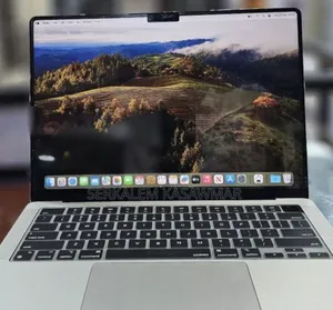 New Laptop Apple MacBook Pro 8GB Apple M3 SSD 512GB