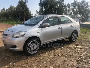 Toyota Yaris 2008 Silver