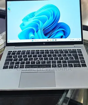 New Laptop HP EliteBook 840 G8 16GB Intel Core I5 SSD 512GB