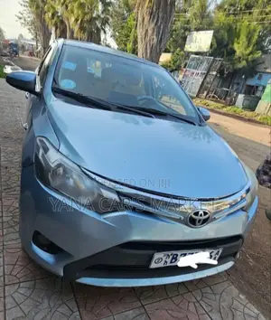 Toyota Yaris 2014 Blue
