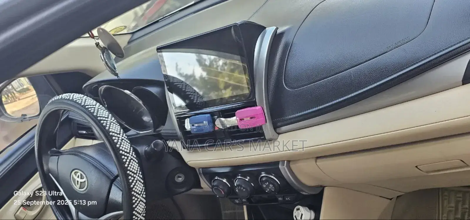 Toyota Yaris 2014 Blue