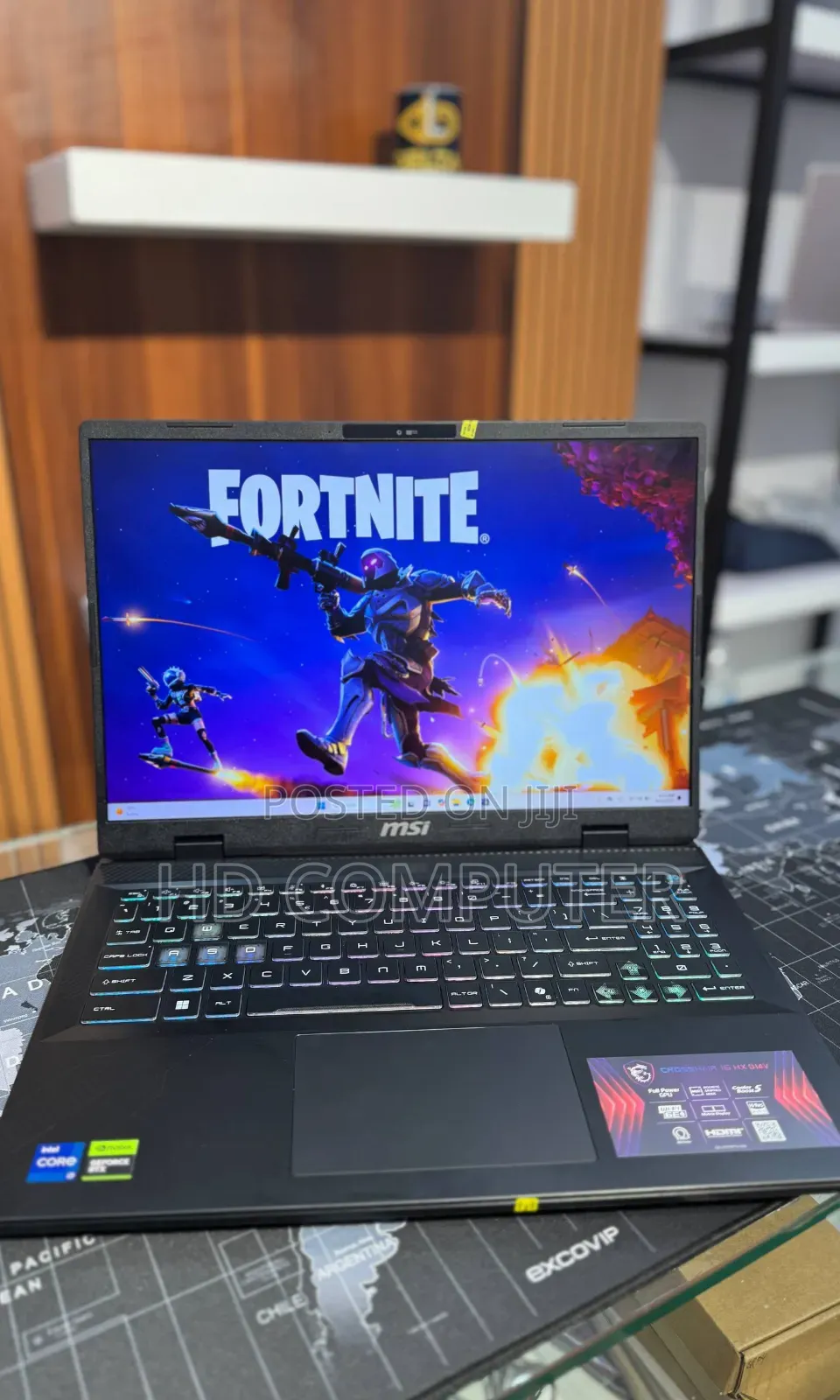 New Laptop MSI Crosshair 17 16GB Intel Core I7 SSD 1T