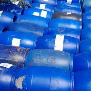 የ ውሀ ማጠራቀሚያ ጀሪካኖች