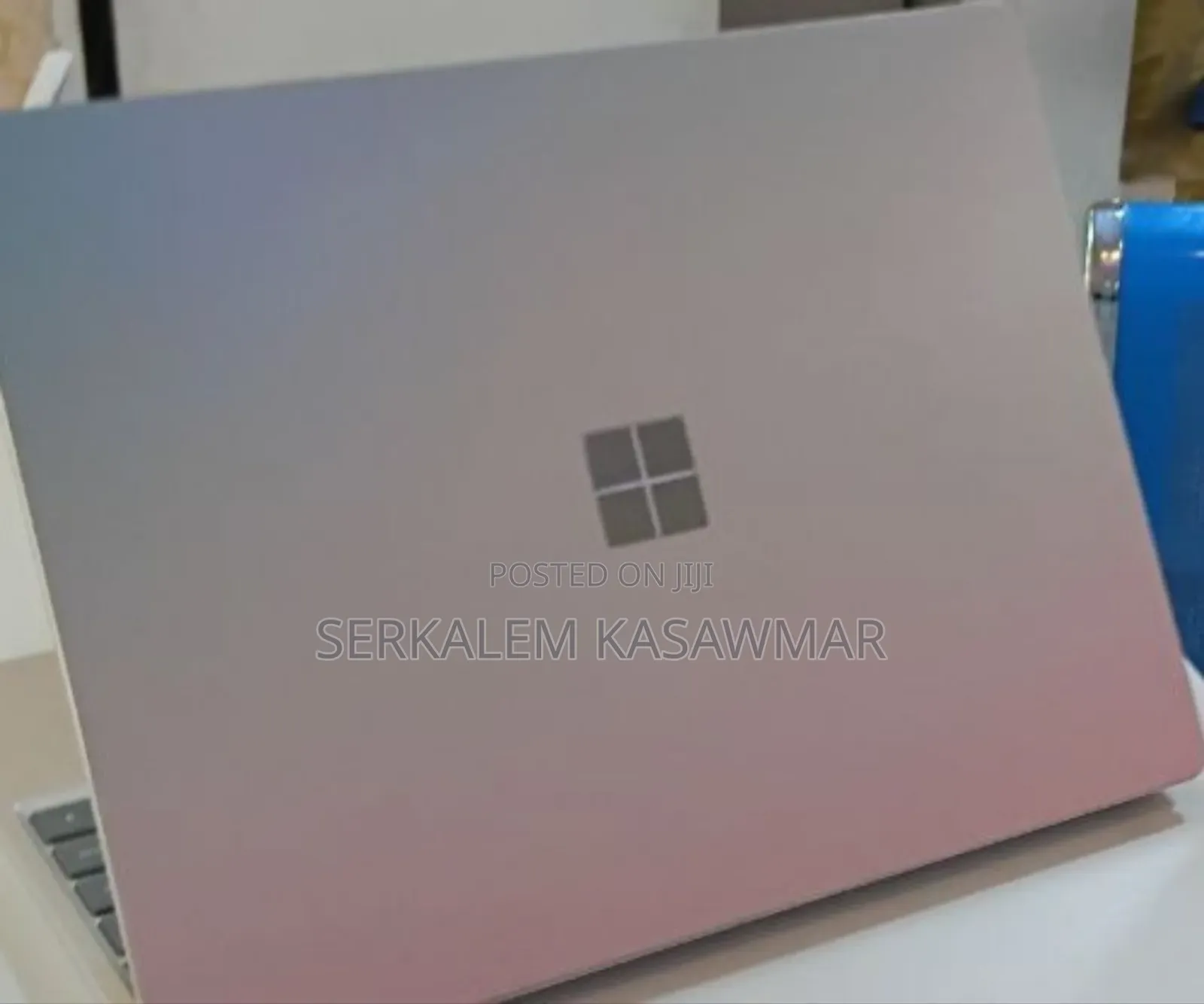New Laptop Microsoft Surface 8GB Intel Core I5 SSD 128GB