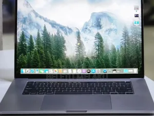 Photo - New Laptop Apple MacBook Pro 2019 32GB Intel Core I9 SSD 1T