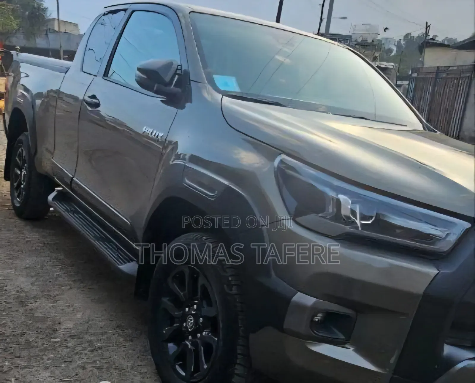 Toyota Hilux 2023 Gray