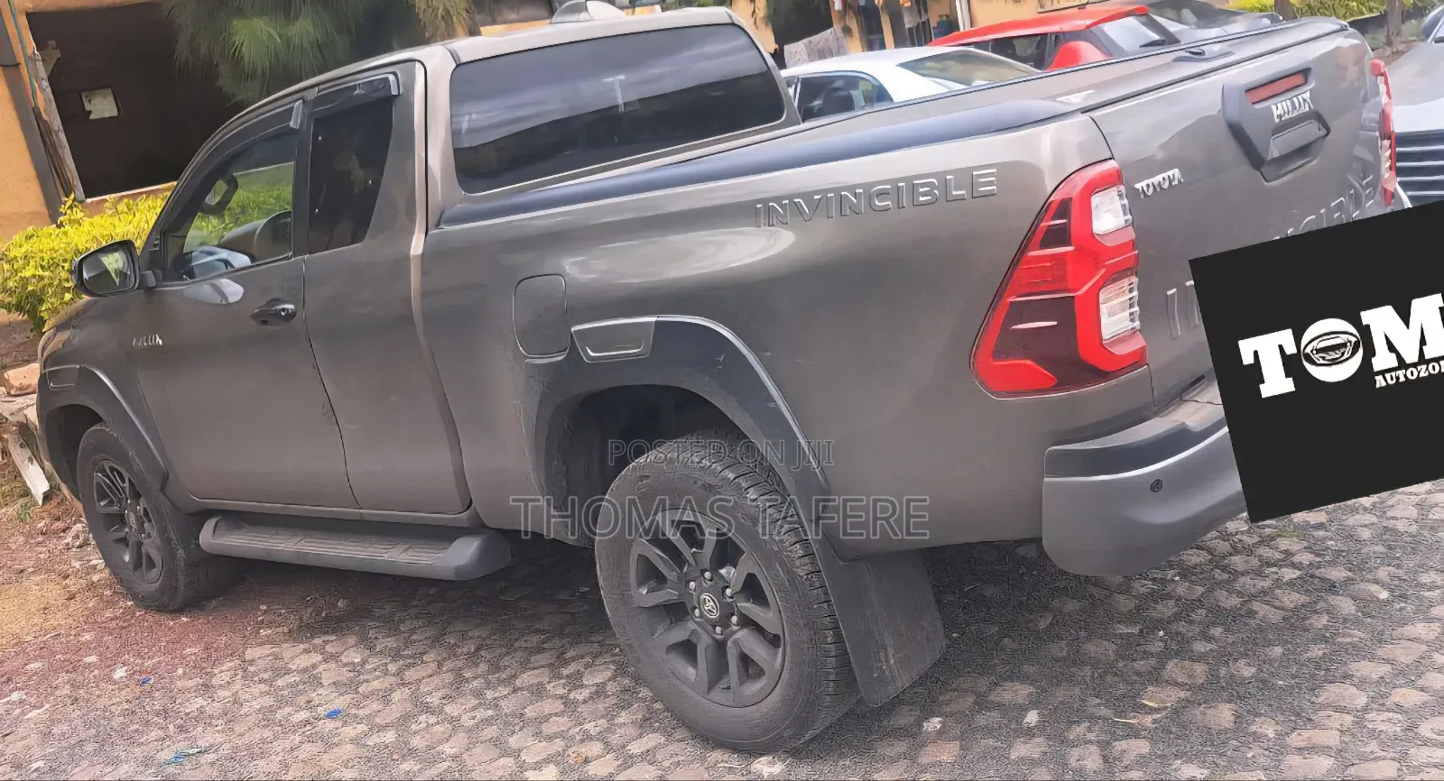 Toyota Hilux 2023 Gray