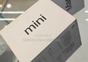 New Laptop Apple MacBook Pro 2024 M4 14-Inch 16GB Apple M4 SSD 256GB