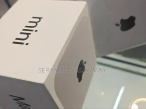 New Laptop Apple MacBook Pro 2024 M4 14-Inch 16GB Apple M4 SSD 256GB