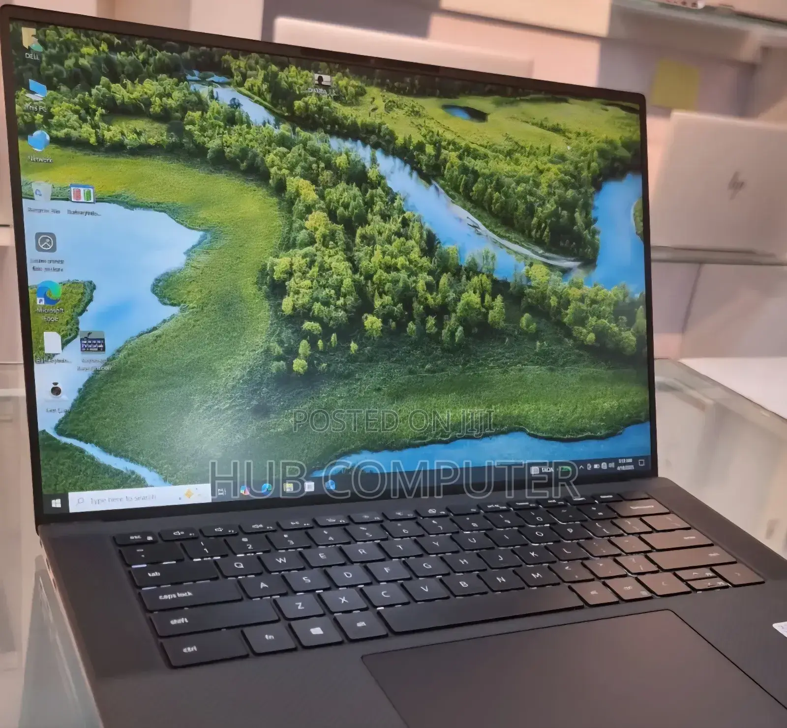 New Laptop Dell Precision 5570 32GB Intel Core I7 SSD 512GB