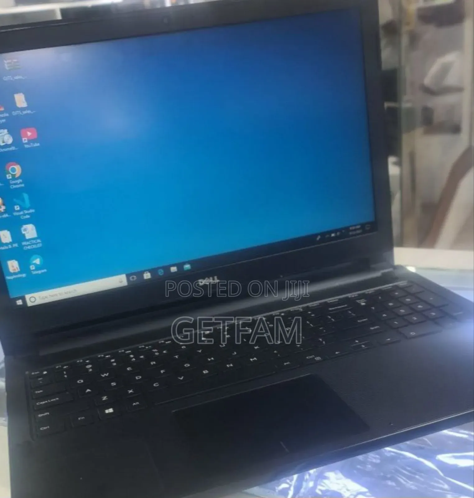 New Laptop Dell Vostro 1015 4GB Intel Core I5 SSD 1T