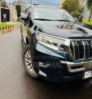 Toyota Land Cruiser Prado 2020 Matt Black