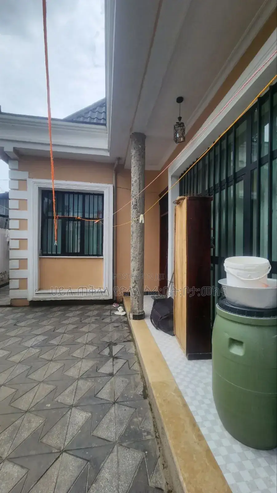 Furnished 4bdrm Villa in ለገጣፎ አካባቢ ዘመናዊ ቪላቤት, Oromia-Finfinne for sale