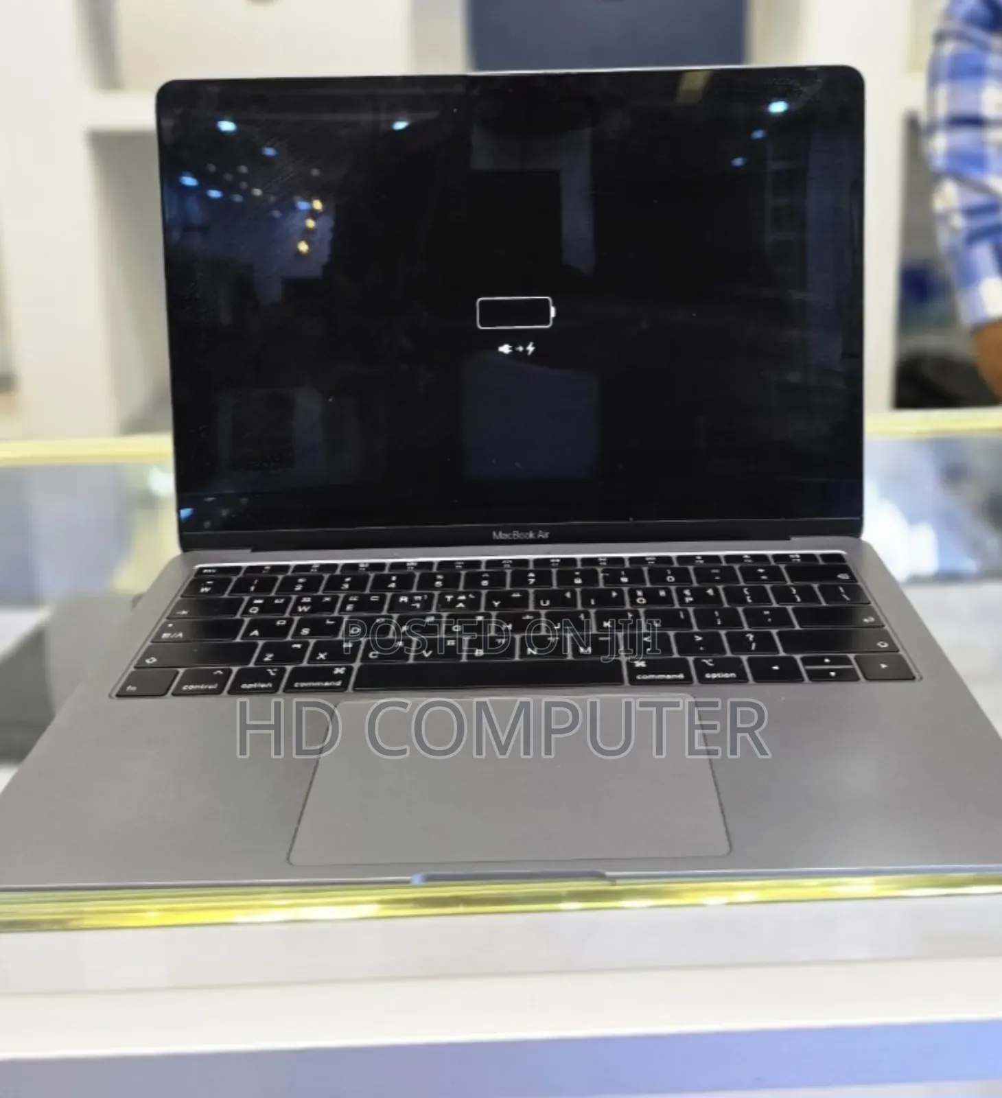 New Laptop Apple MacBook Air 2019 16GB Intel Core I5 SSD 512GB